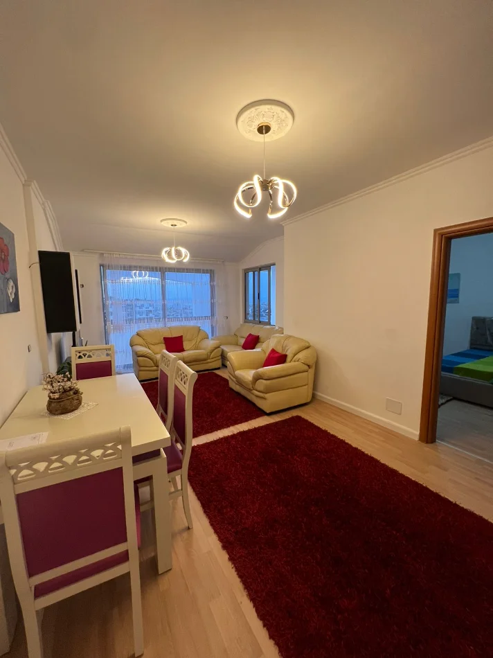 Tirane, shitet apartament 2+1+Aneks+Ballkon Kati 7, 128 m² 130.000 € (fresku)