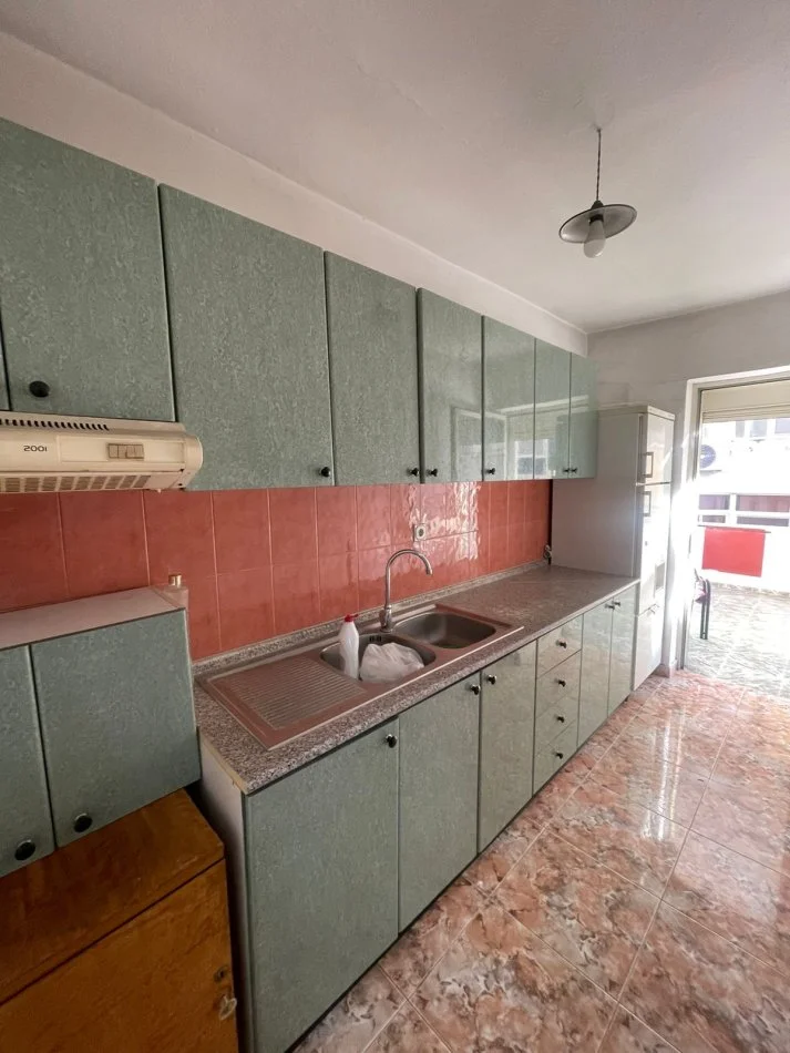 Durres, shitet apartament 3+1+Ballkon Kati 7, 154 m² 120.000 € (Durres)