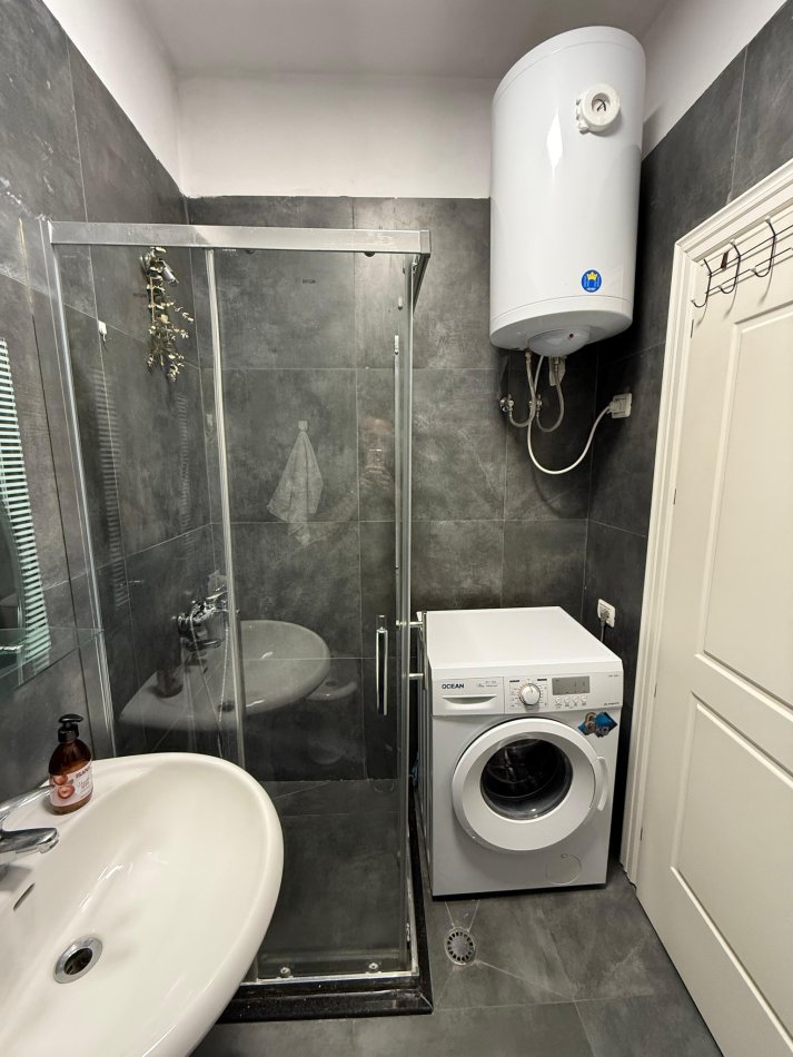 Tirane, shitet apartament 1+1 , 46 m² 89.000 € (PRANE VILA L)