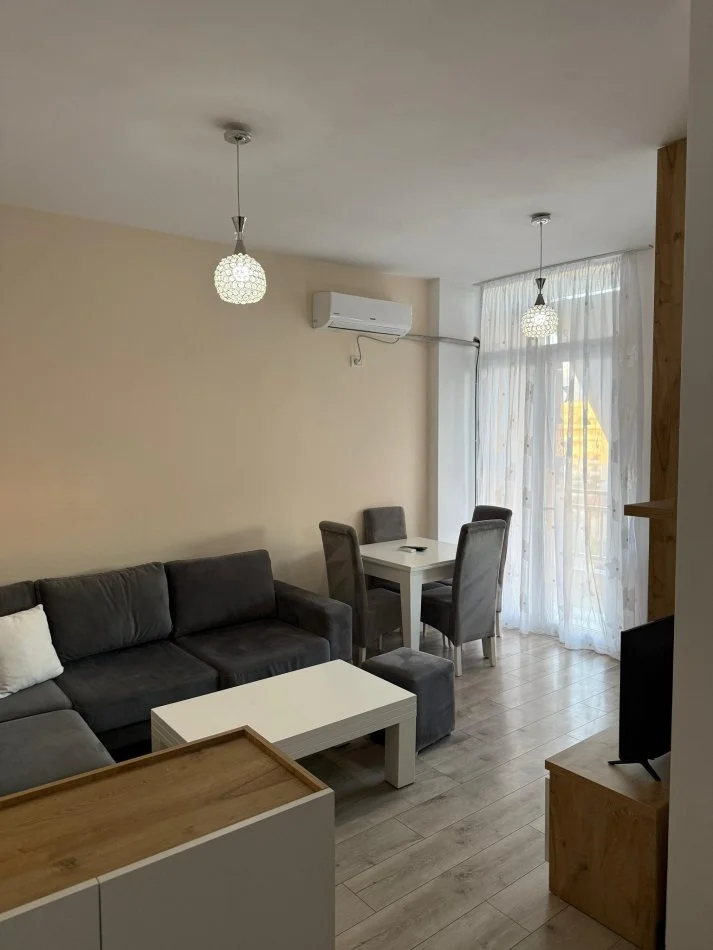 Tirane, shitet apartament 1+1 , 46 m² 89.000 € (PRANE VILA L)