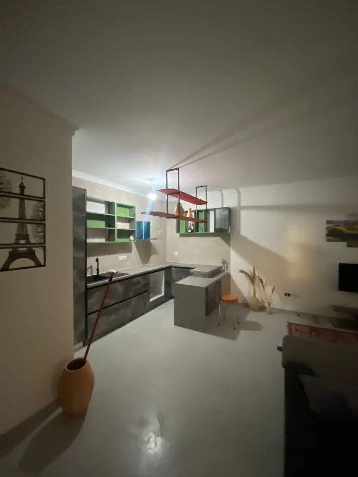 Durres, shitet apartament 1+1 Kati 4, 69 m² 75.000 € (SHKEMBI KAVAJES!)