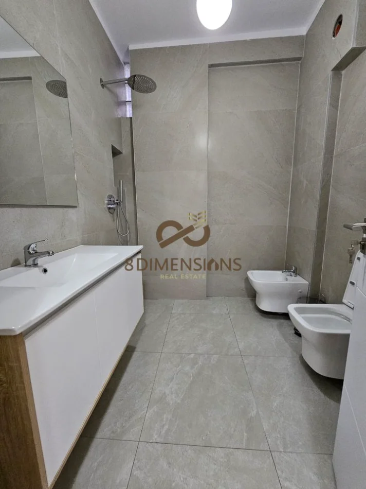 Tirane, shitet apartament 2+1+Ballkon Kati 3, 97 m² 234.000 € (Mine Peza)