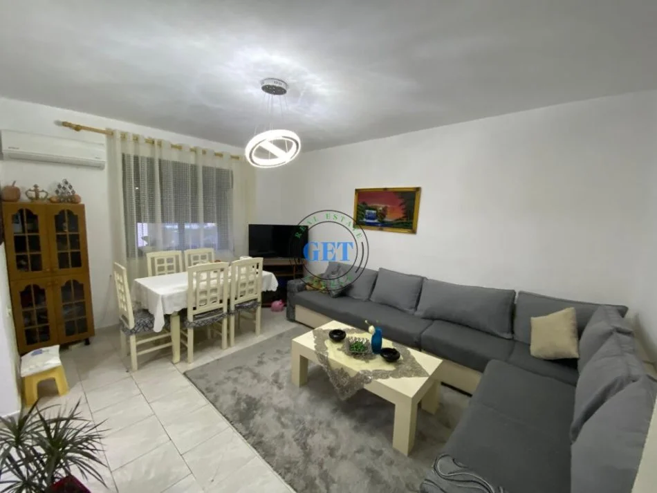 Durres, shitet apartament 1+1+Ballkon Kati 4, 60 m² 57.000 € (Stadiumi, Durres.)