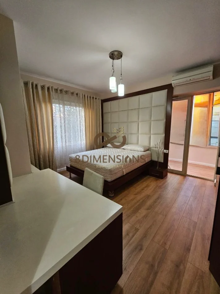 Tirane, shitet apartament 2+1+Ballkon Kati 3, 97 m² 234.000 € (Mine Peza)