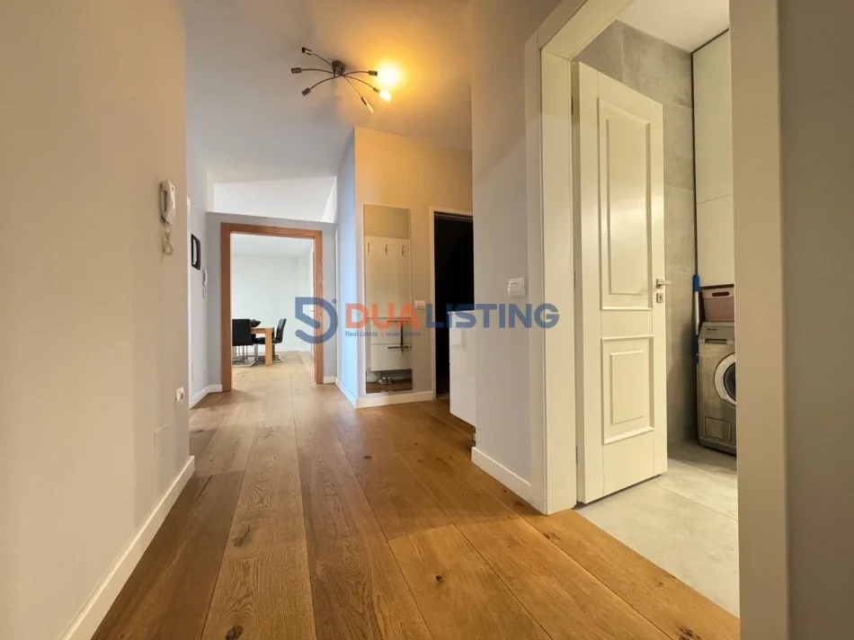 Tirane, shitet apartament 2+1 , 151 m² 250.000 € (Kinostudio)