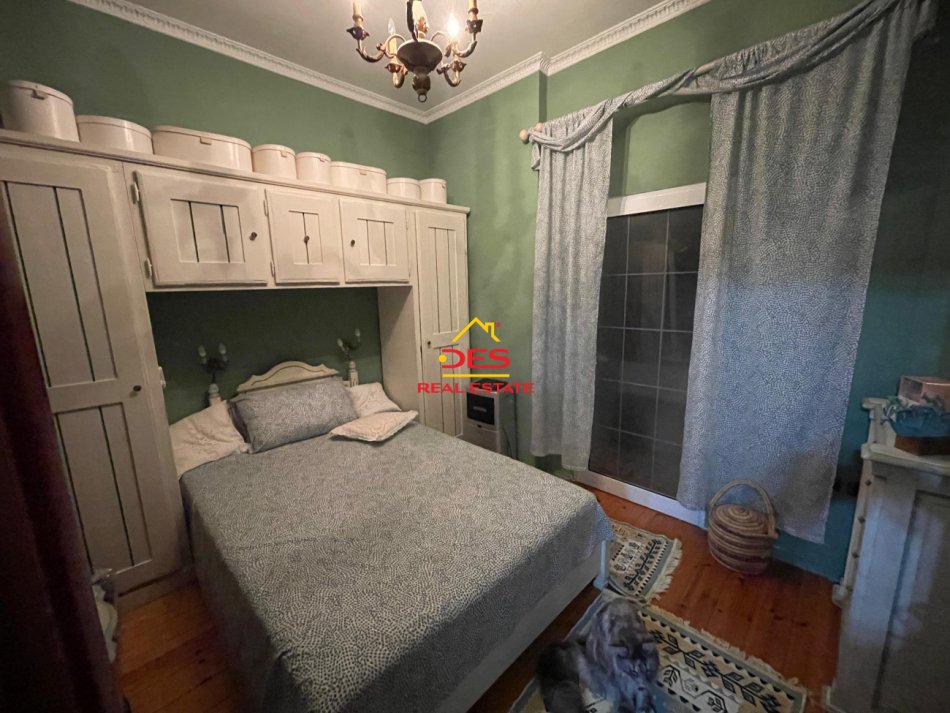 Vlore, shitet apartament+verande | Penthouse 3+1 Kati 9, 320 m² 335.000 € (Rruga Onufri)