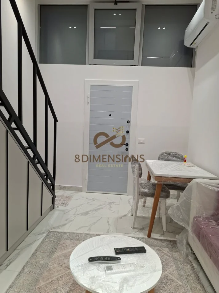 Tirane, jepet me qera apartament duplex 1+1 Kati 0, 35 m² 400 € (astir)