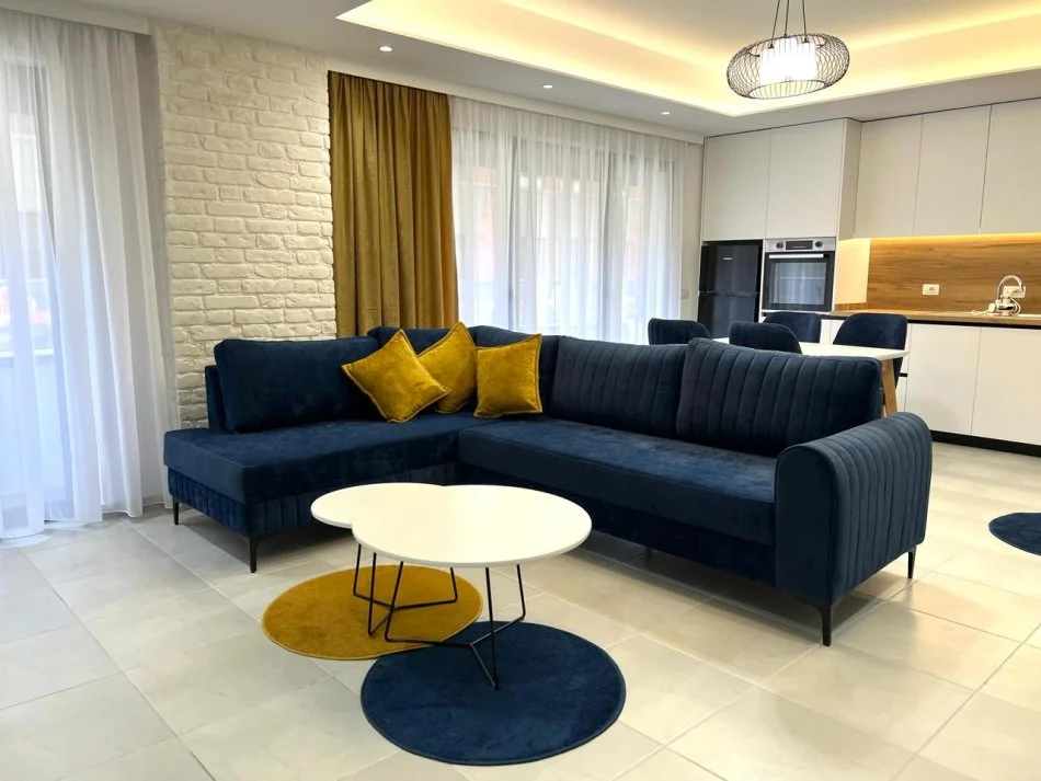 Tirane, jepet me qera apartament 2+1 Kati 2, 110 m² 800 € (kodra e diellit)