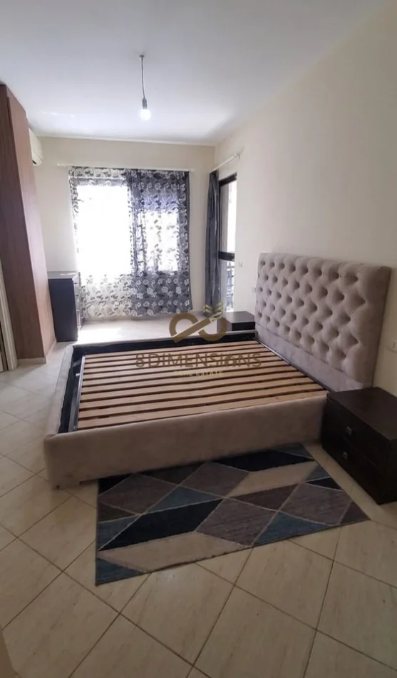 Tirane, jepet me qera apartament 2+1+Ballkon Kati 3, 110 m² 550 € (astir)