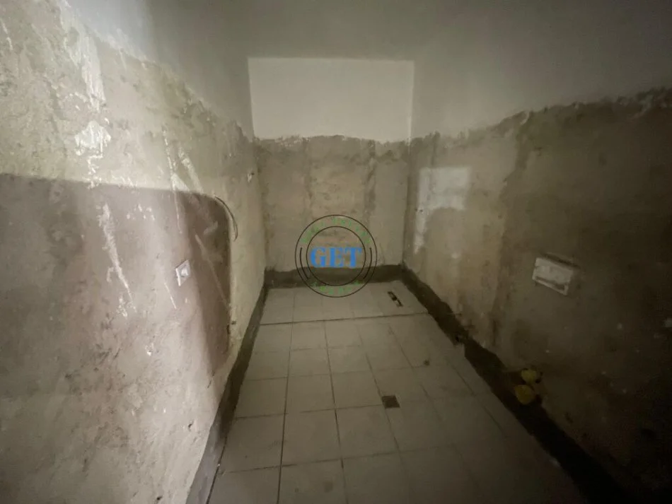 Durres, shitet apartament 2+1 Kati 4, 105 m² 88.000 € (Stacioni Trenit)