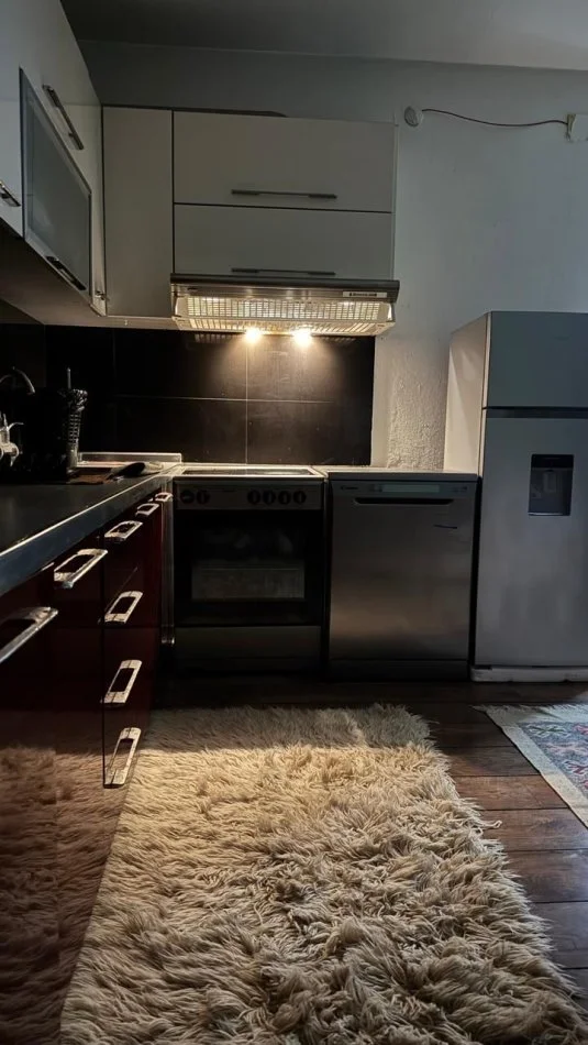 Tirane, jepet me qera garsonier Kati 1, 45 m² 450 € (Zogu i Zi)