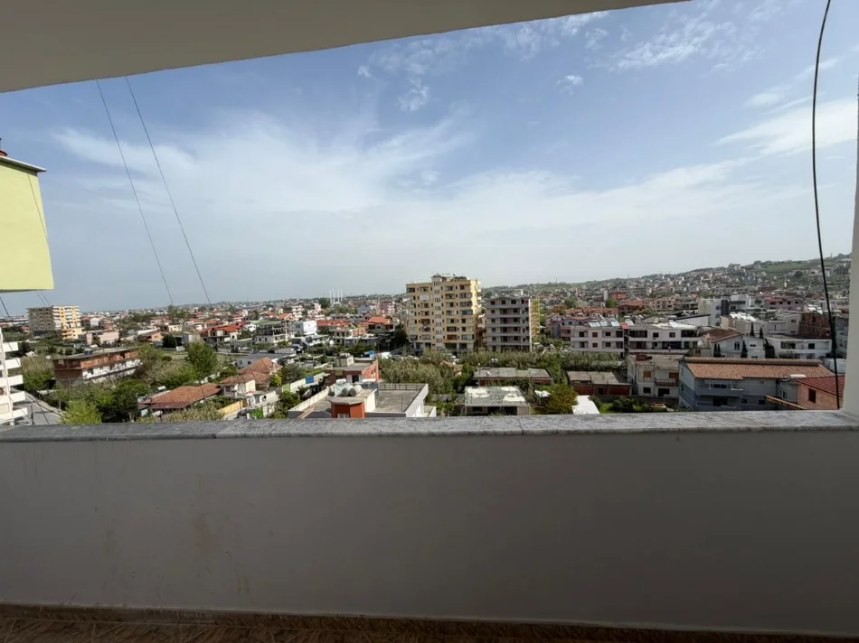 Durres, shitet apartament 2+1+Ballkon Kati 7, 95 m² 125.000 € (Plazh Hekurudha)