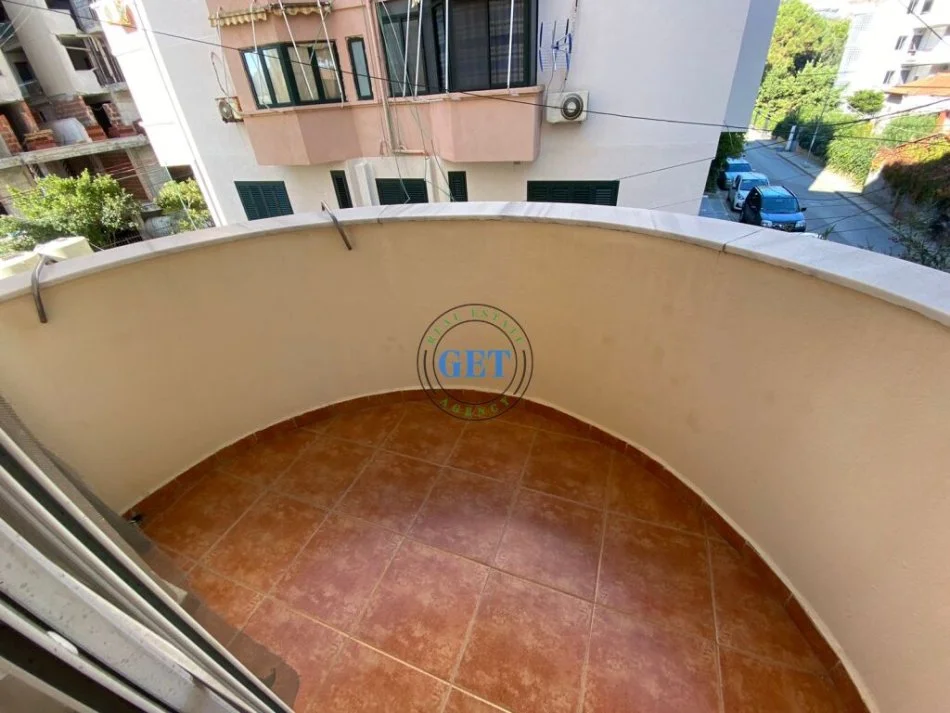 Durres, shitet apartament 2+1 Kati 2, 75 m² 112.500 € (Plazh Iliria)