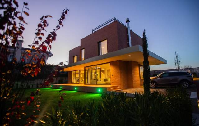 Japim me qira vile te TEG, 407 m² 5.000 Euro