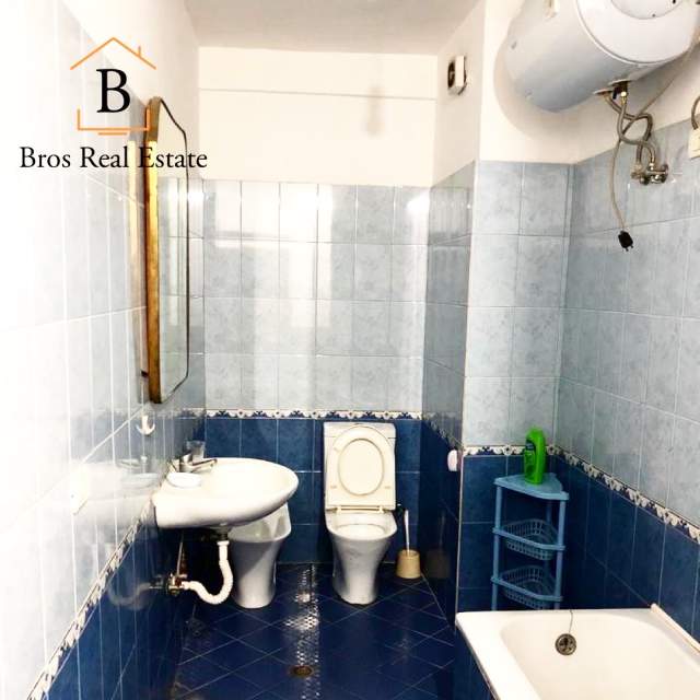 Tirane, jepet me qera 2+1 Kati 10, 98 m² 450 Euro