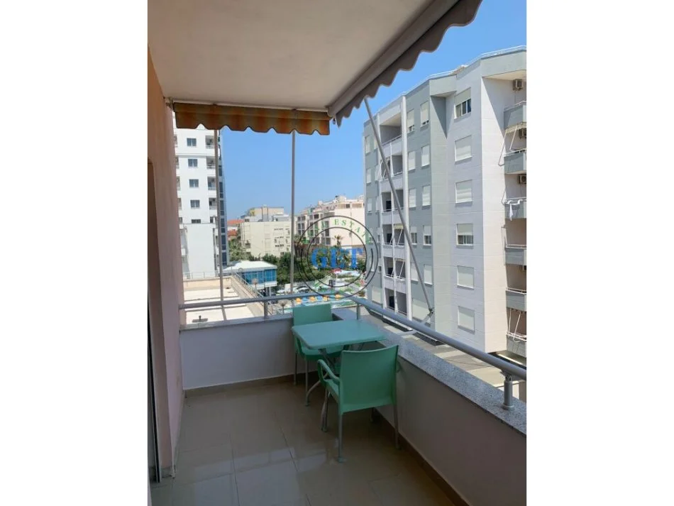 Durres, jepet me qera apartament 1+1 Kati 4, 65 m² 300 € (Plazh Iliria)