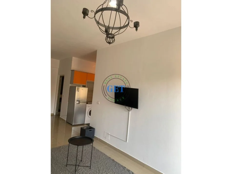 Durres, jepet me qera apartament 1+1 Kati 4, 65 m² 300 € (Plazh Iliria)