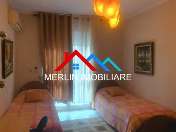 Tirane, jepet me qera apartament 2+1+Ballkon Kati 3, 100 m² 621 € (RRUGA KONT LEOPOLD BERTOLD,ALI DEMI)