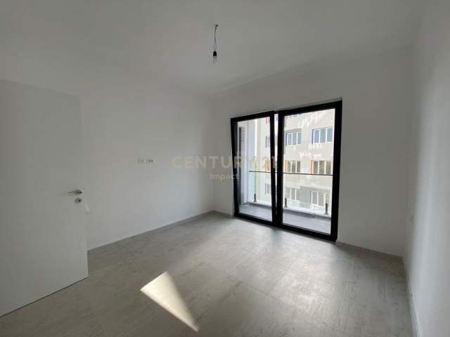 Tirane, jepet me qera apartament 1+1 Kati 3, 75 m² 370 Euro (Rruga e Dibres)