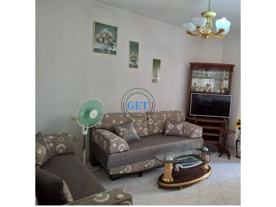 Durres, jepet me qera apartament 2+1 Kati 6, 92 m² 350 € (Vollga)