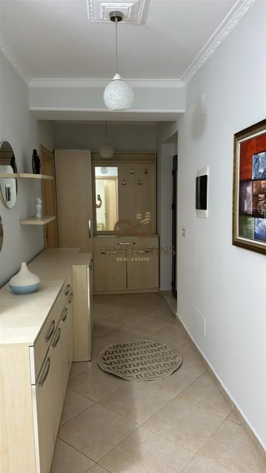Tirane, jepet me qera apartament 2+1 Kati 5, 100 m² 650 € (Don Bosko)