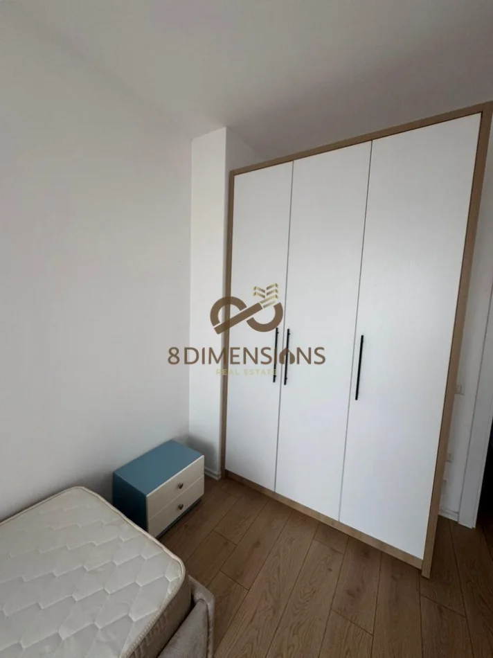 Tirane, jepet me qera apartament 2+1 , 95 m² 500 € (Grand Galery)