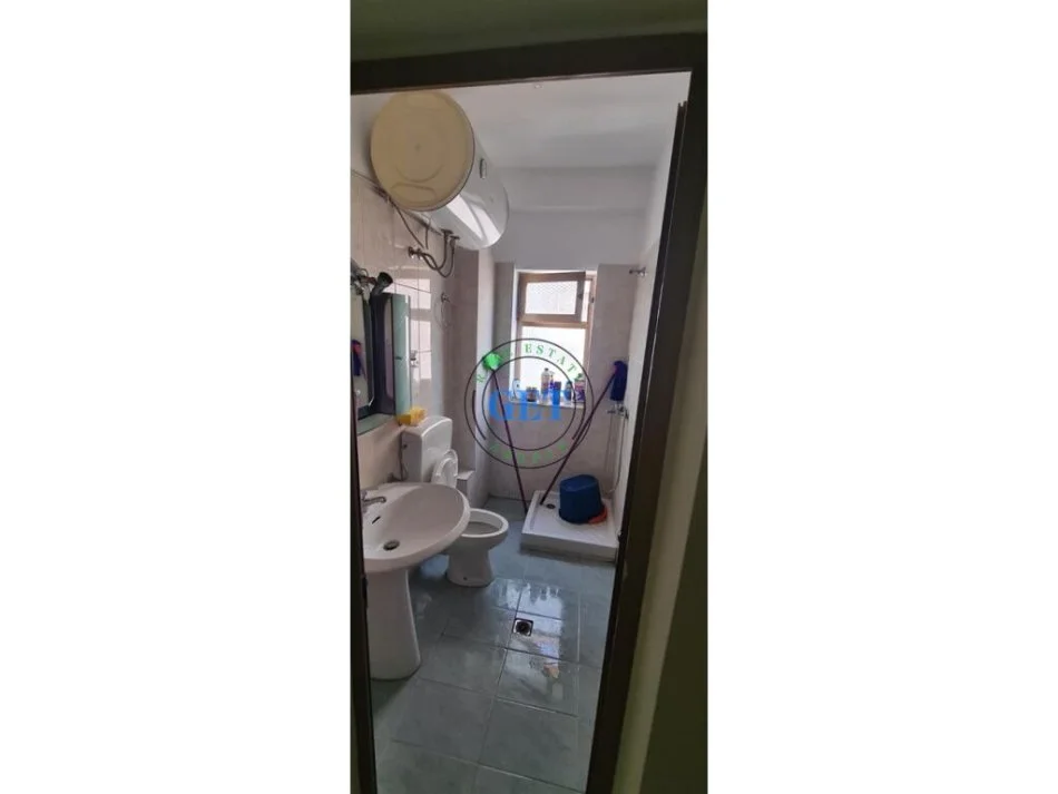 Durres, jepet me qera apartament 2+1 Kati 2, 113 m² 500 € (Currila, Durres)