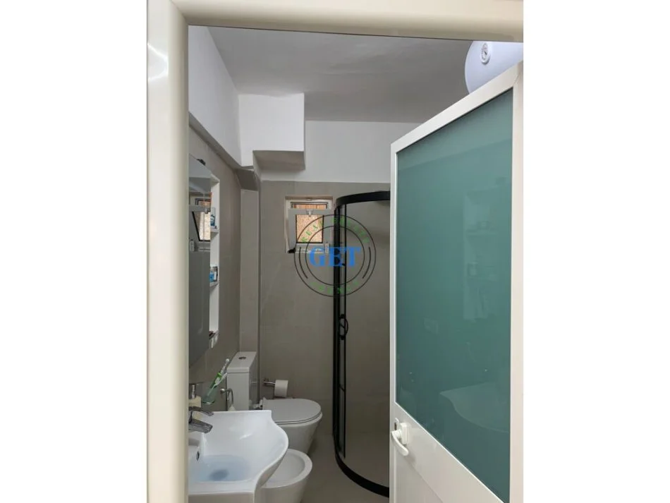 Durres, shitet apartament 1+1 Kati 4, 56 m² 65.000 € (Spitali, Durres)