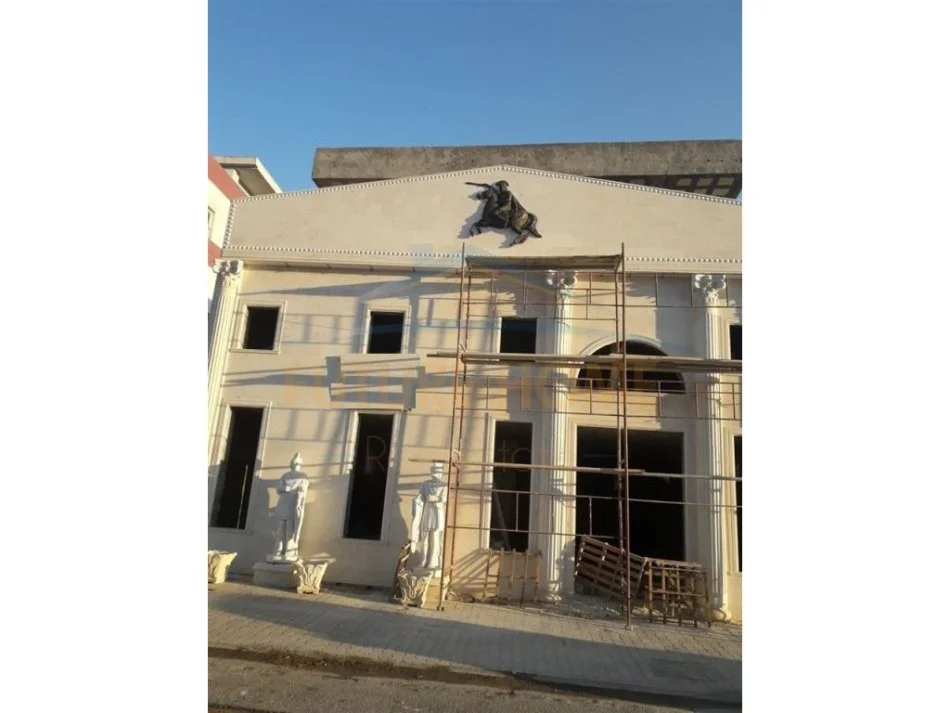 Durres, jepet me qera ambjent biznesi Kati 0, 450 m² 3.500 € (Shkozet, Durres)