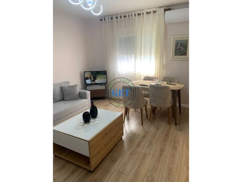 Durres, shitet apartament 1+1 Kati 4, 56 m² 65.000 € (Spitali, Durres)
