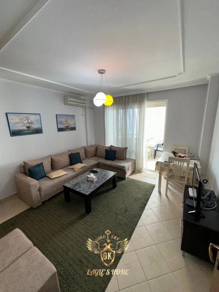 Durres, shes apartament 1+1+Ballkon , 108.800 € (shkembi kavajes 0692039456)