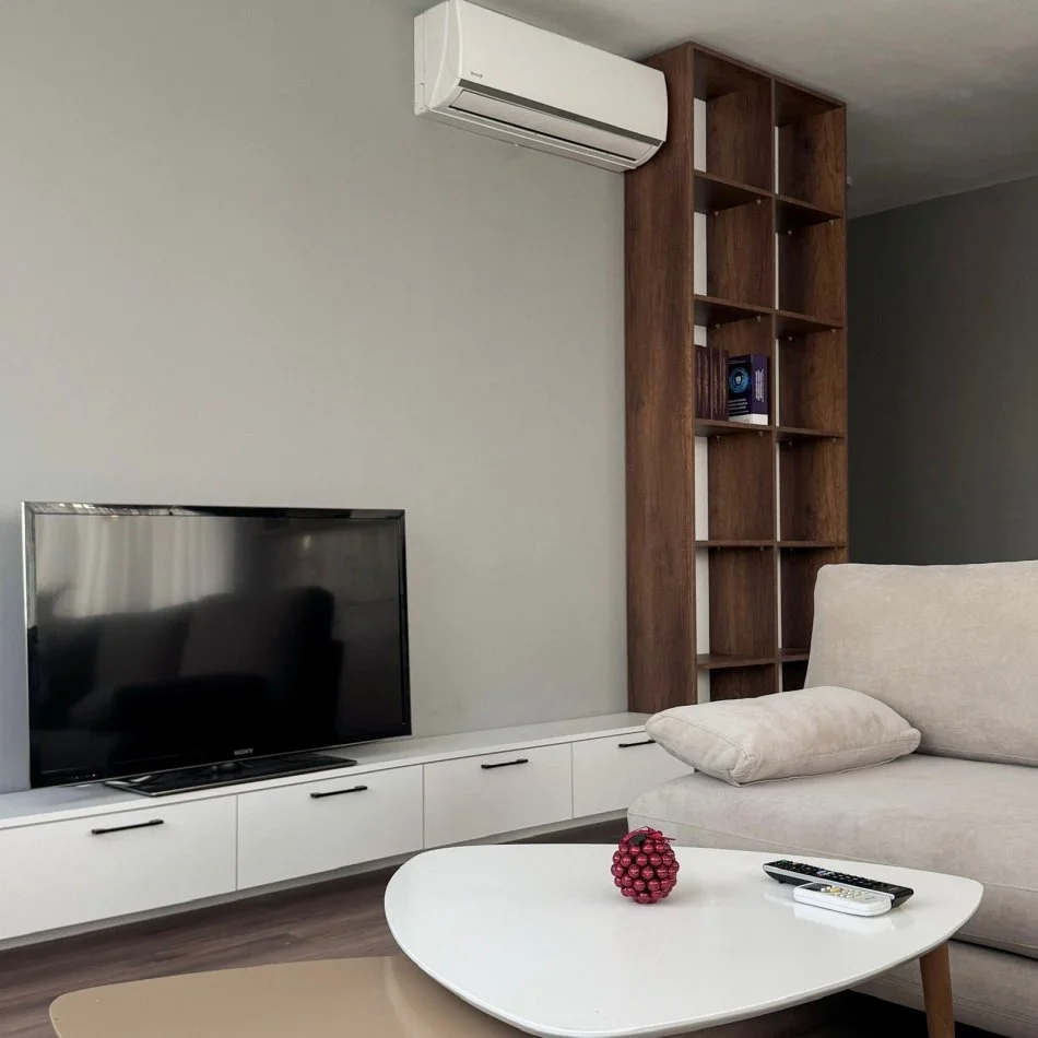 Tirane, jepet me qera apartament 2+1 Kati 5, 350 € (Vore, Pallatet e Reja)
