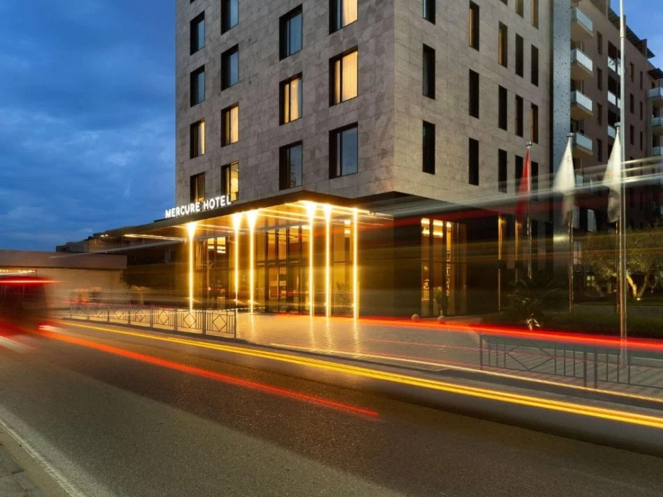 Tirane, shitet apartament 3+1+Ballkon Kati 2, 127 m² 160.000 € (dritan hoxha)