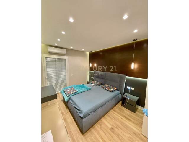 Tirane, shitet apartament 2+1+A+BLK Kati 3, 220.000 Euro (Kopshti Botanik)