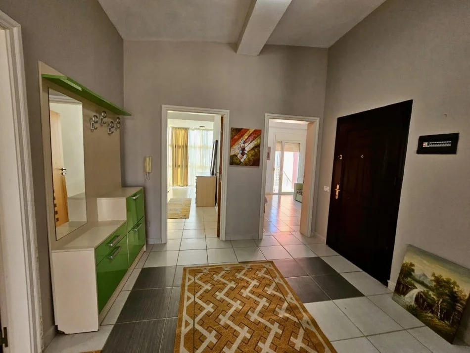 Durres, shitet apartament 2+1+Ballkon Kati 4, 115 m² 115.000 € (Golem Durres, Prane Hotel Delight)