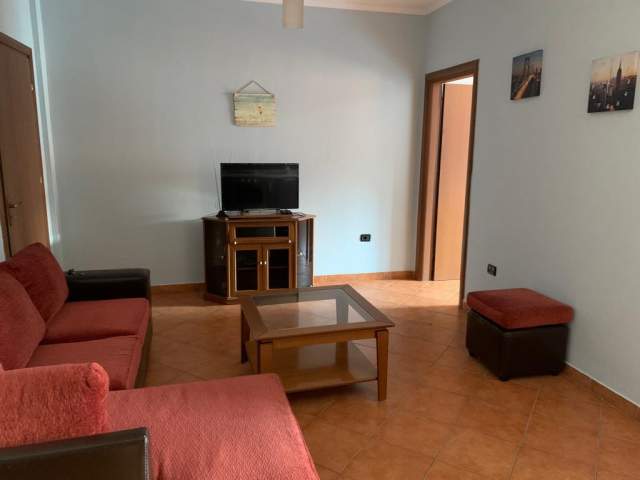 Tirane, jepet me qera apartament 1+1+BLK Kati 2, 70 m² 48.000 Leke (prane shkolles Harry Fultz)