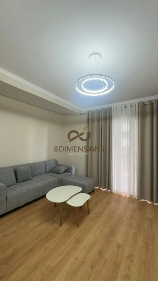 Tirane, jepet me qera apartament 2+1 Kati 1, 81 m² 650 € (5 maji)