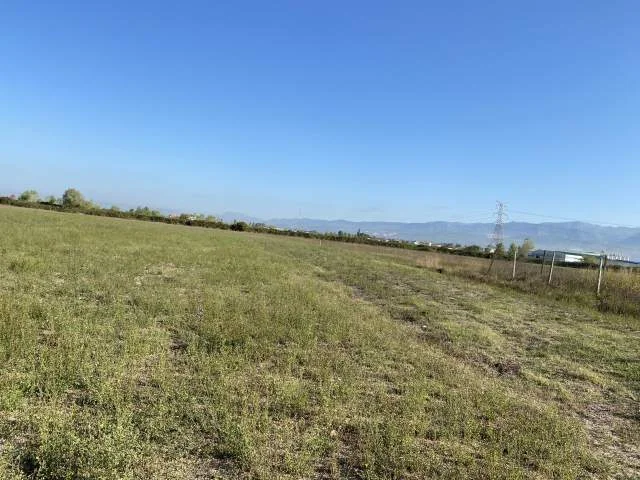 Okazion Tirane, shitet toke are, 10000m2, FUSHE PREZE AHMETAQ