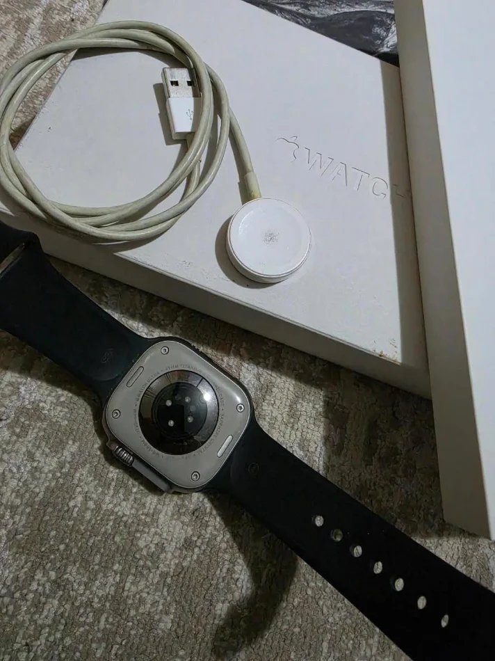 Tirane, shes Apple Watch Ultra V1 95% bateri 300 mij lek