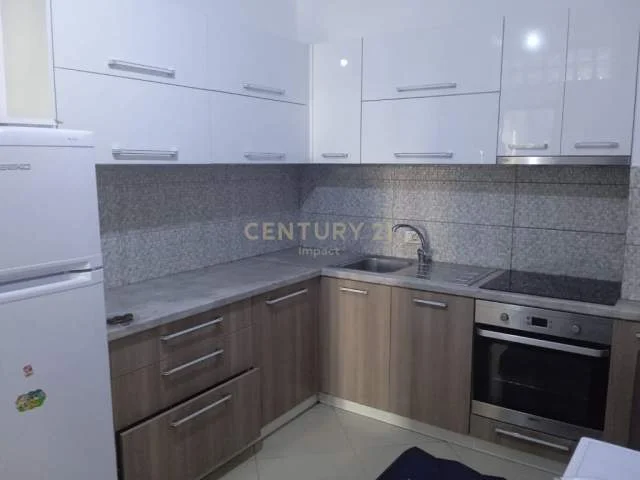 Tirane, jap me qera apartament 1+1+BLK Kati 6, 75 m² 350 Euro
