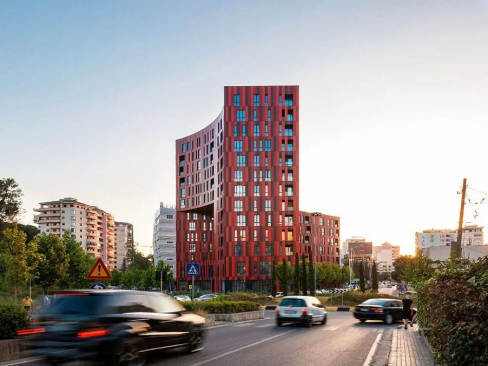 Tirane, jepet me qera apartament 1+1+Ballkon Kati 7, 90 m² 1.500 € (PARK GATE)