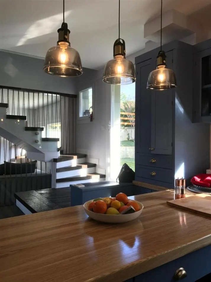 Tirane, jepet me qera Vile 3+1 Kati 1, 360 m² 3.500 € (LONG HILL)