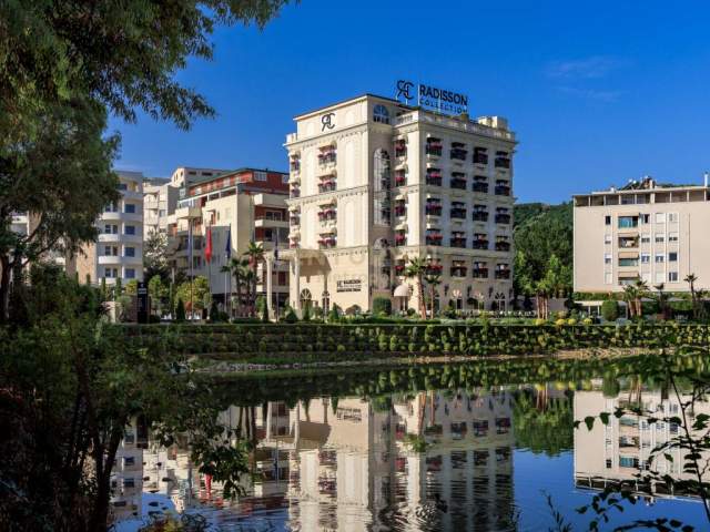 Tirane, shitet apartament 1+1 Kati 4, 65 m² 73.000 Euro