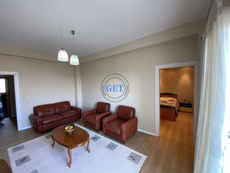 Durres, shitet apartament 3+1+Ballkon Kati 4, 110 m² 120.000 € (Stadiumi, Durres.)