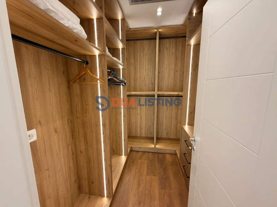 Tirane, jepet me qera Vile 3+1+Ballkon Kati 2, 500 m² 4.000 € (Long Hill 2 Residences)