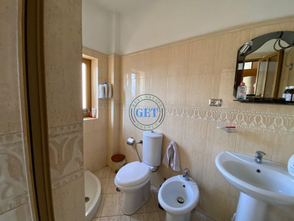 Durres, shitet apartament 3+1+Ballkon Kati 3, 130 m² 145.000 € (Stadiumi, Durres)