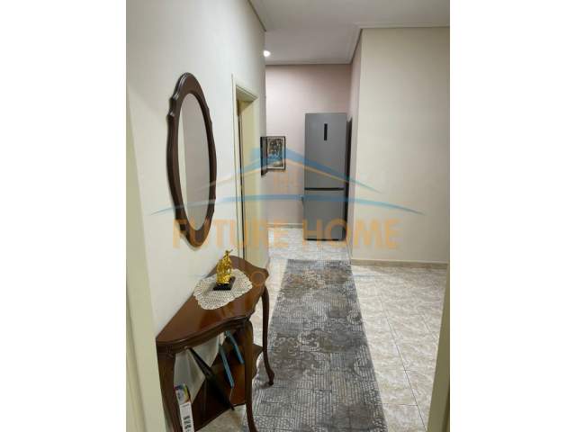 Tirane, shitet apartament 2+1+BLK Kati 5, 95 m² 145.000 Euro (Zogu Zi)