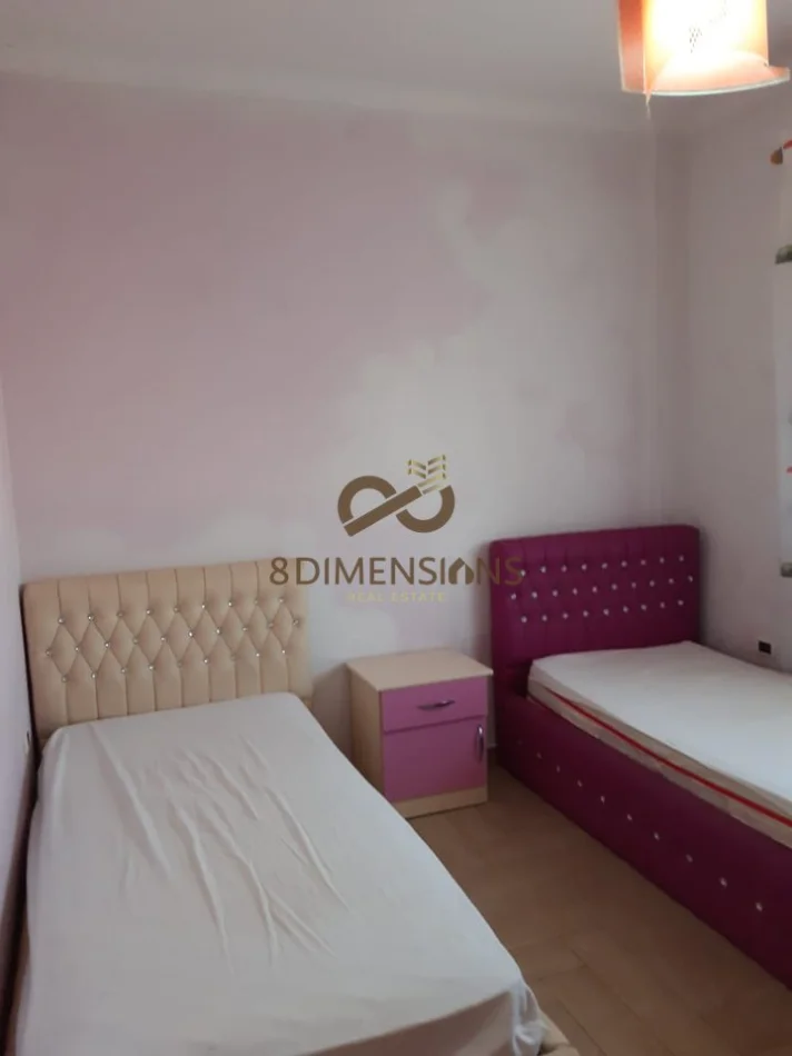 Tirane, jepet me qera apartament 2+1 Kati 2, 110 m² 600 € (bulevardi i ri)