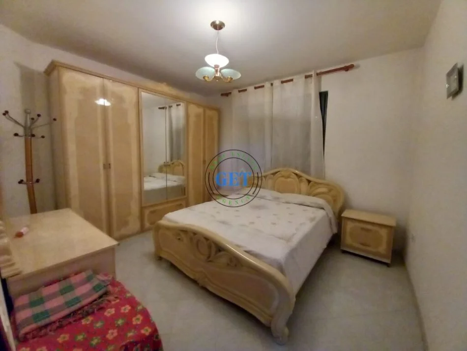 Durres, jepet me qera apartament 2+1 Kati 2,105 m²  450 € (Vollga, Durres)