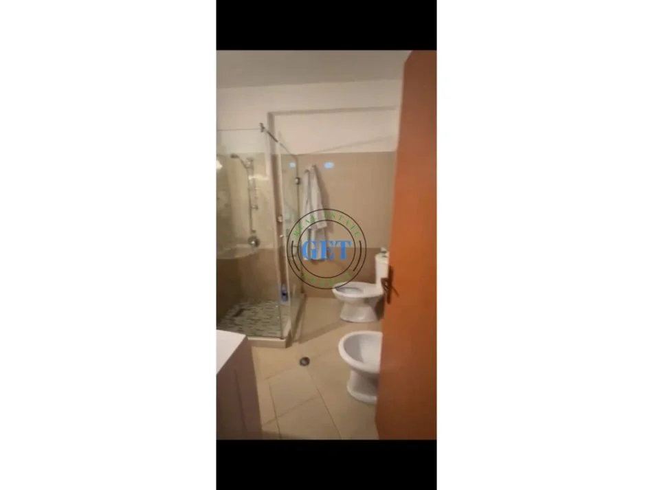 Durres, shitet apartament 1+1 Kati 9, 72 m² 100.000 € (Pallati i sportit)